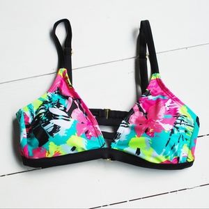 Xhilaration Strappy Bikini Top sz Large